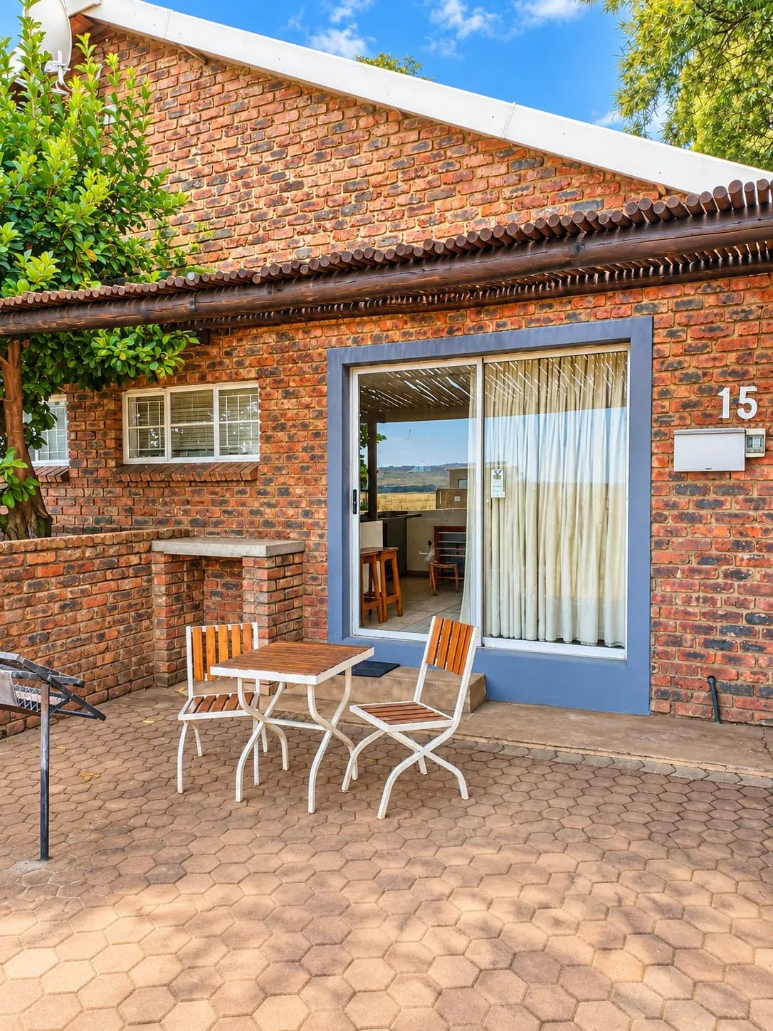 One-Bedroom Chalets photo 2